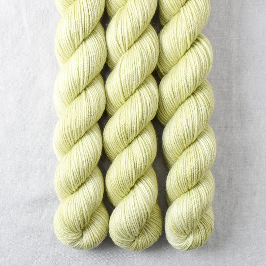 Lacewing - Miss Babs Yowza Mini yarn