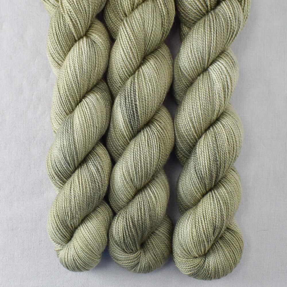 Lamb's Ear - Miss Babs Yummy 2-Ply superwash Merino wool yarn