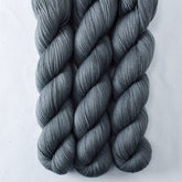 Lead - Miss Babs Avon yarn