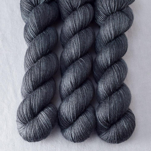 Lead - Miss Babs Katahdin 437 superwash BFL wool yarn