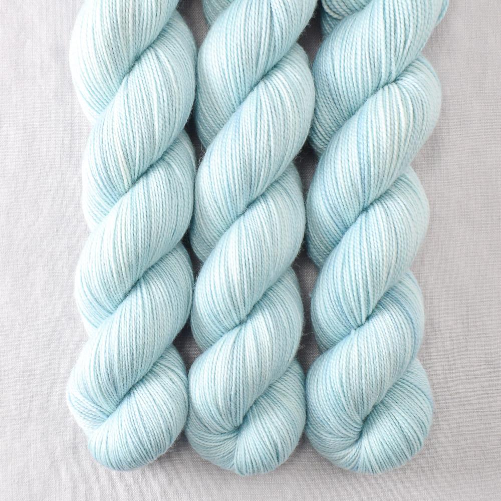 Light Forever - Miss Babs Yummy 2-Ply superwash Merino wool yarn