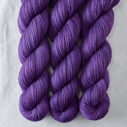 Lilacs - Miss Babs Putnam yarn
