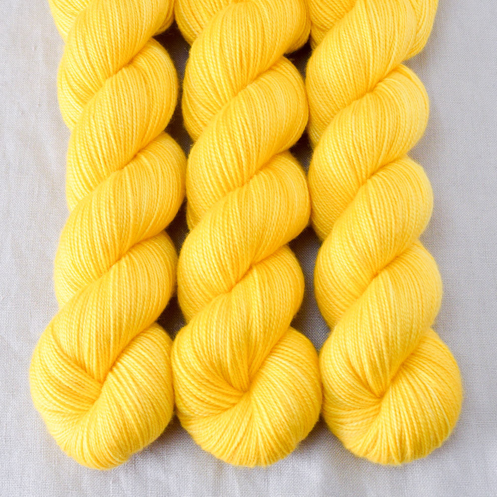 Lintel - Miss Babs Yummy 2-Ply superwash Merino wool yarn