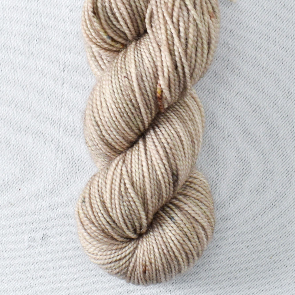 Living Stone - Miss Babs 2-Ply Toes yarn