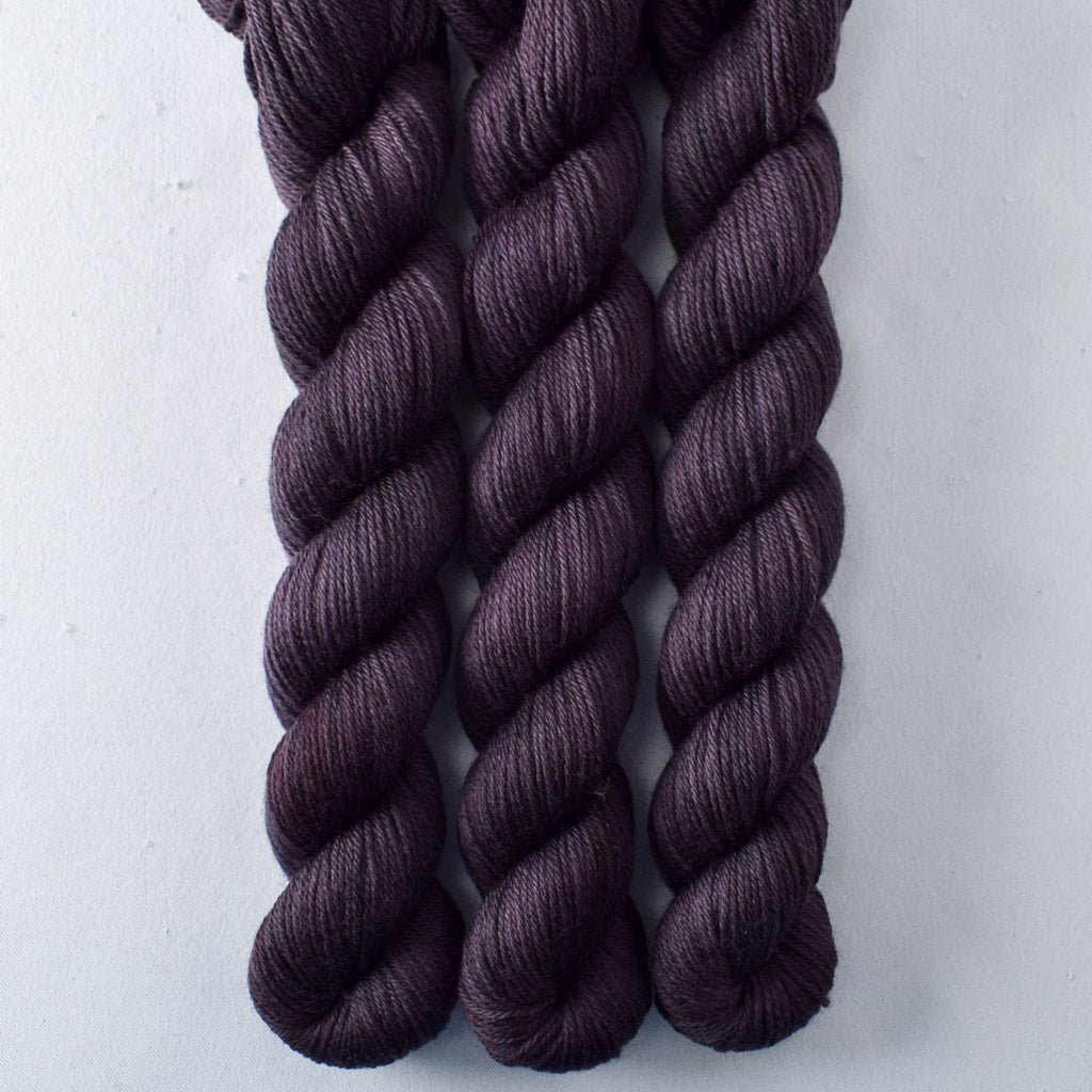 Lurch - Miss Babs Yowza Mini superwash Merino wool yarn