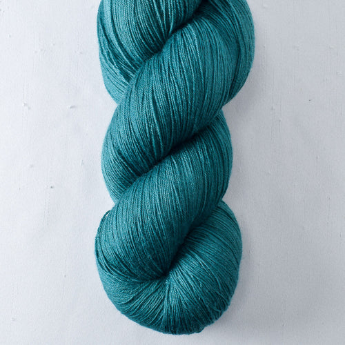 Mahi Mahi - Miss Babs Katahdin yarn
