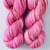 Make Believe - Miss Babs Yummy 2-Ply Toes superwash Merino wool yarn