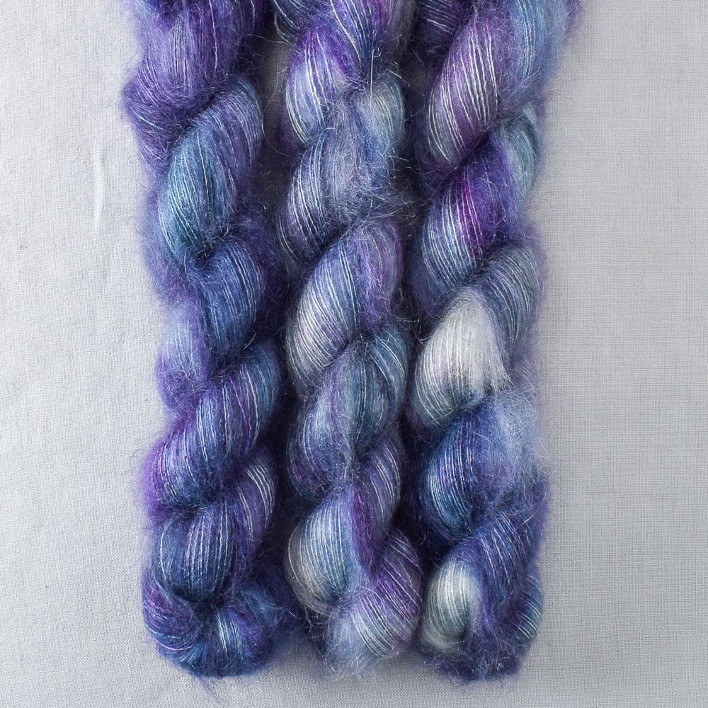 Mariposa - Miss Babs Moonglow yarn