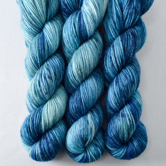 May Morning - Miss Babs Killington 350 yarn