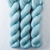 Meteors - Miss Babs Avon yarn