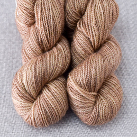 Milk Chocolate - Miss Babs Yummy 2-Ply Toes superwash Merino wool yarn