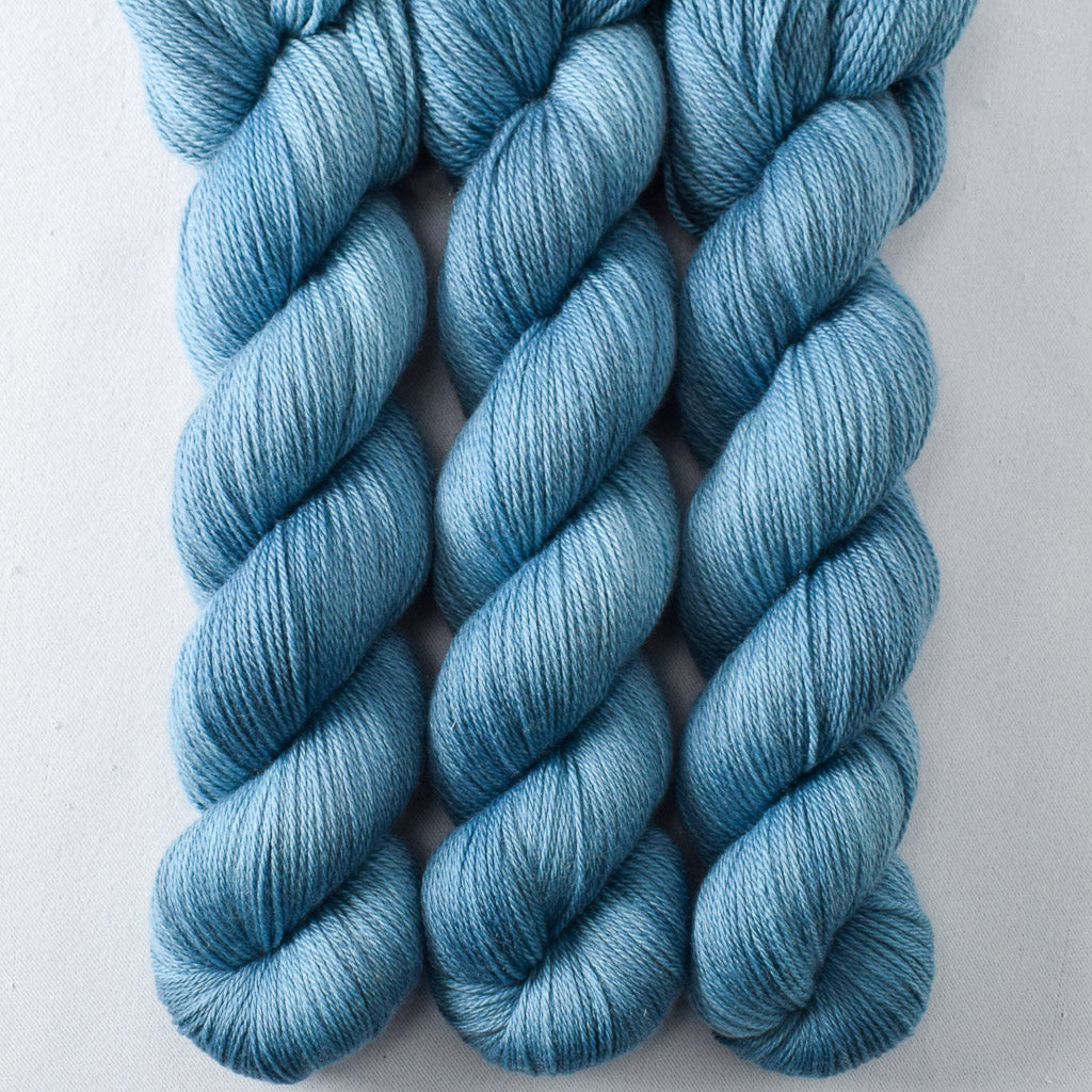 Miram - Miss Babs Caroline merino-cashmere-nylon yarn