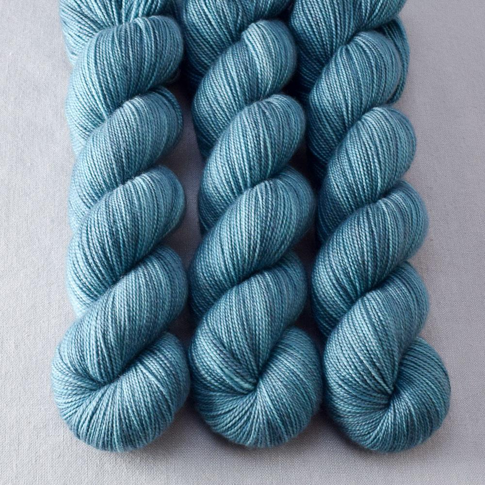 Monsoon - Miss Babs Yummy 2-Ply superwash Merino wool yarn