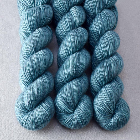 Monsoon - Miss Babs Yummy 2-Ply superwash Merino wool yarn