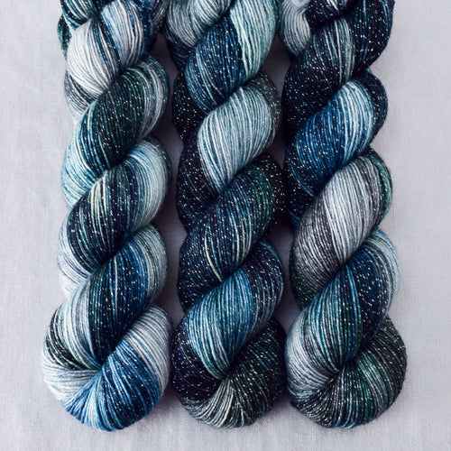 Moonlight Stroll - Miss Babs Estrellita yarn