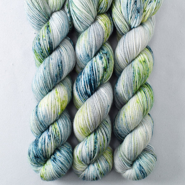 Mother Earth - Miss Babs Caroline yarn