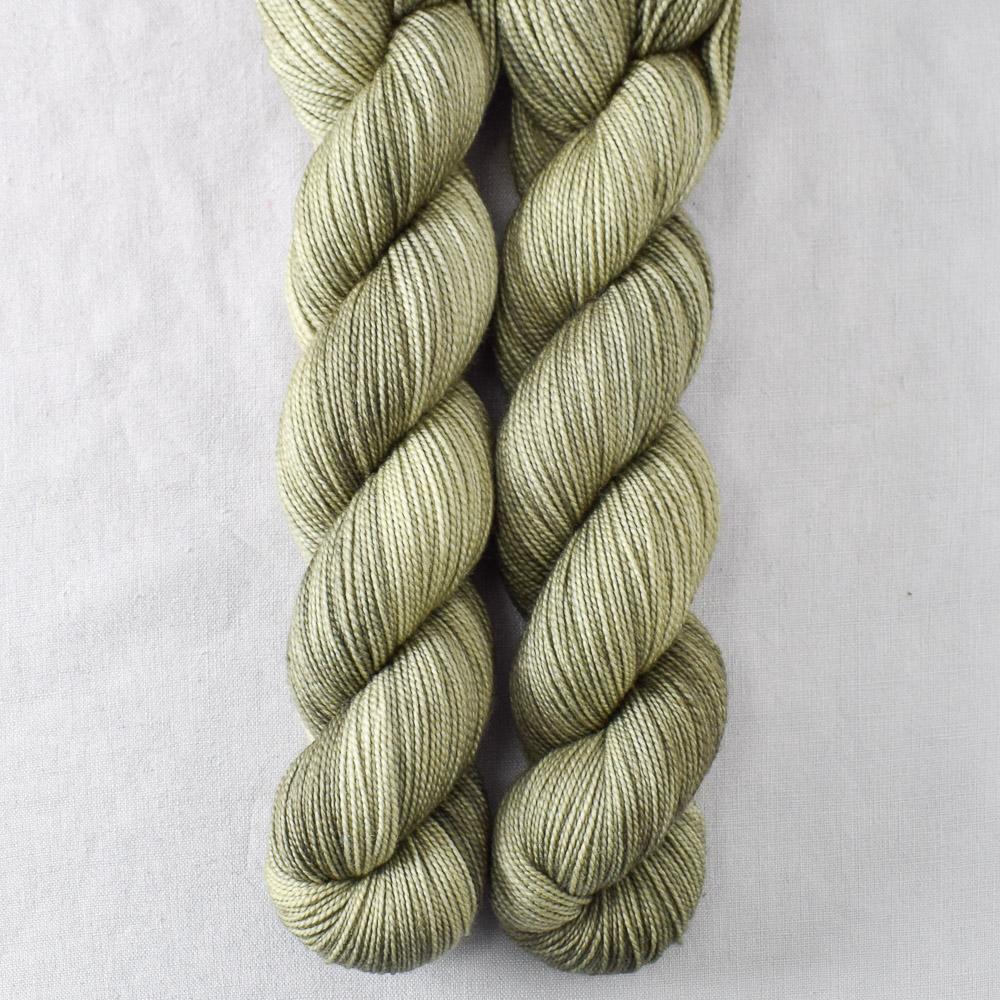 Mudflat - Miss Babs Yummy 2-Ply superwash Merino wool yarn