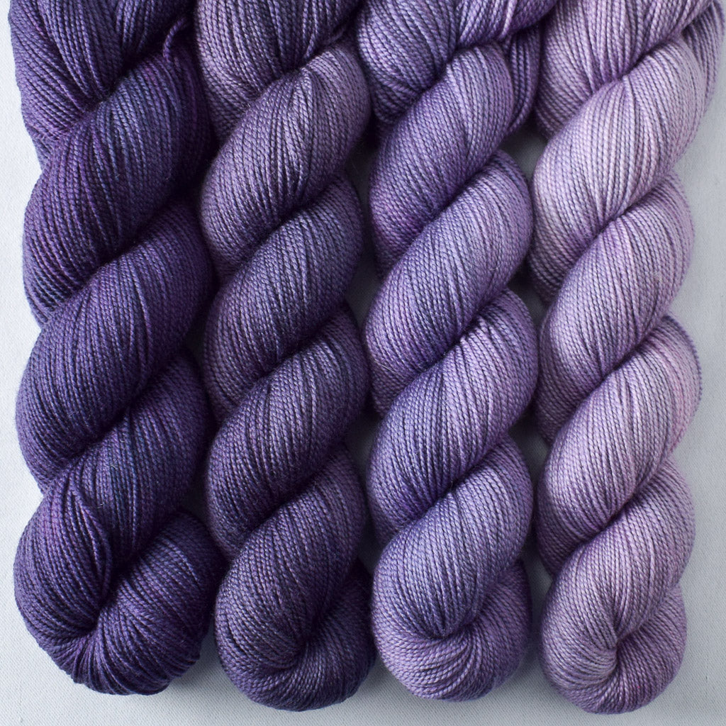 Muscadine Grapes, Dusk, Harmonize, Sweet Jubiliee Grapes - Miss Babs Yummy 2-Ply Quartet