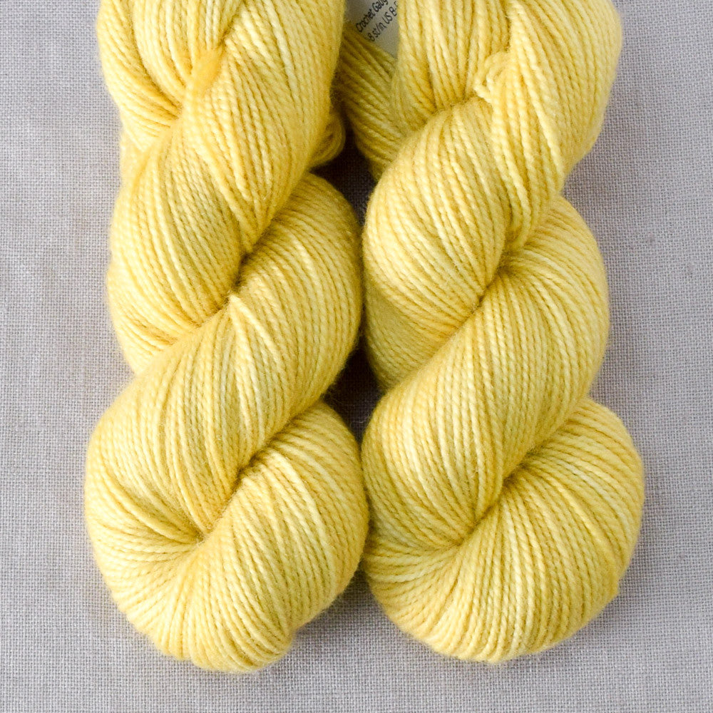 Naples - Miss Babs Yummy 2-Ply Toes superwash Merino wool yarn
