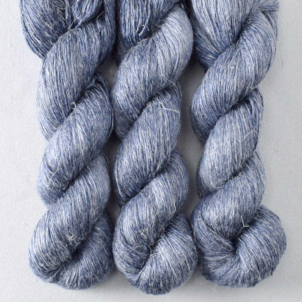 New River - Miss Babs Damask yarn