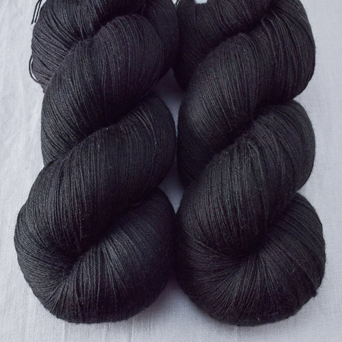 Obsidian - Miss Babs Katahdin yarn