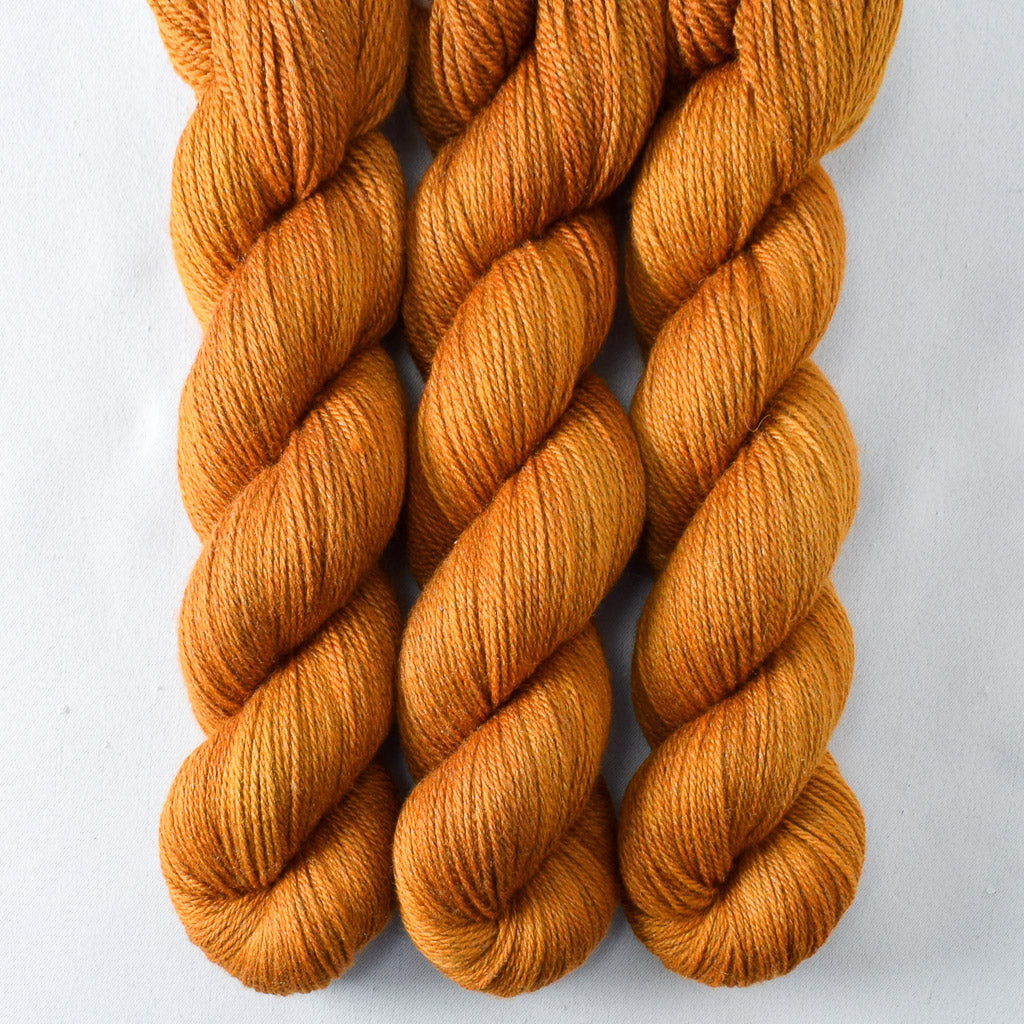Old Gold - Miss Babs Killington wool and silk blend yarn