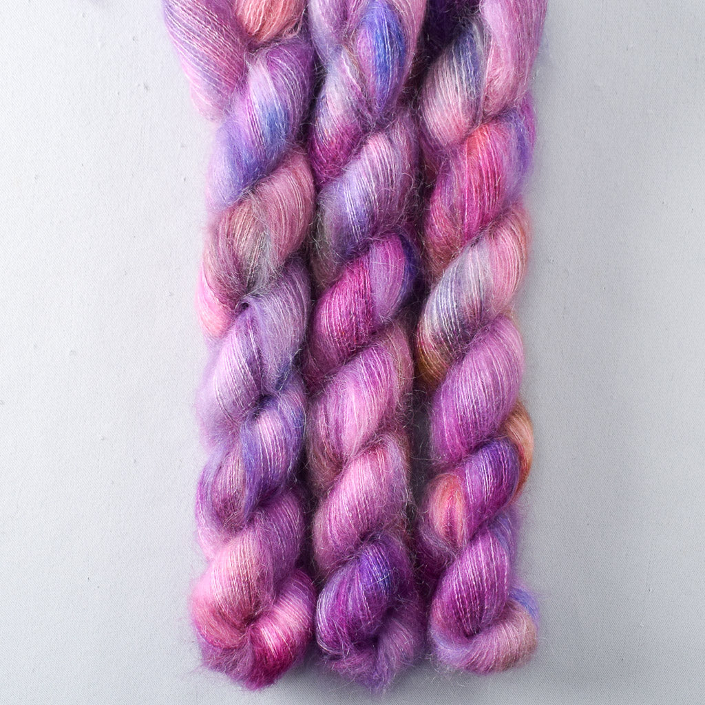 Orchid Fantasia - Miss Babs Moonglow yarn