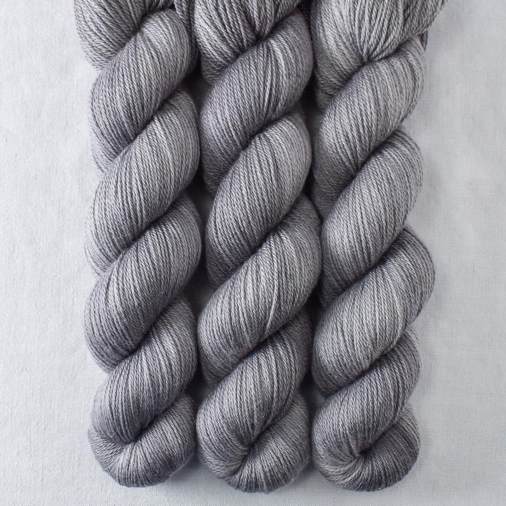 Oxidized Silver - Miss Babs Caroline merino-cashmere-nylon yarn