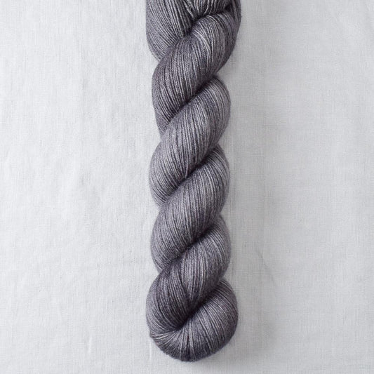 Oxidized Silver - Miss Babs Katahdin 600 yarn