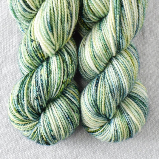 Pacifica - Miss Babs 2-Ply Toes yarn