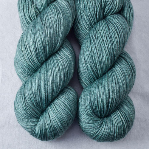 Pallon Beach - Miss Babs Yowza yarn