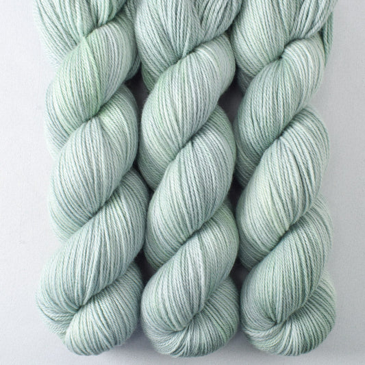 Palm Valley - Miss Babs Killington 350 yarn