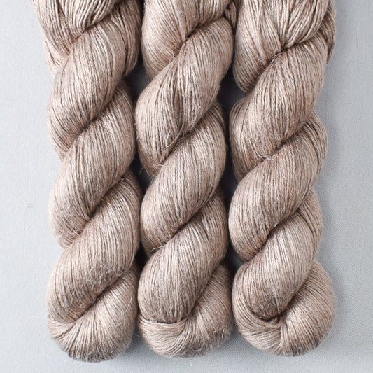 Parchment - Miss Babs Damask yarn