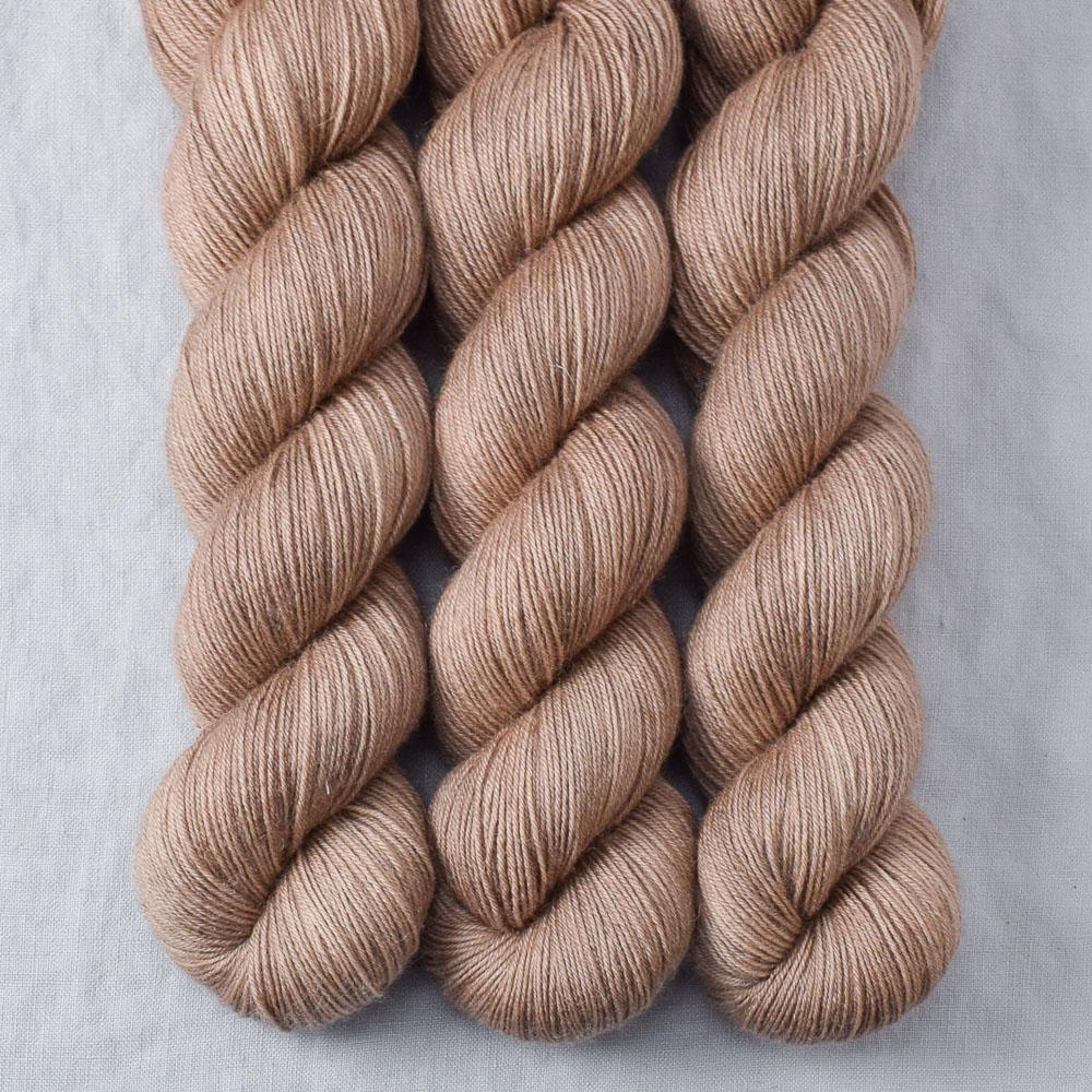 Parchment - Miss Babs Katahdin 437 superwash BFL wool yarn