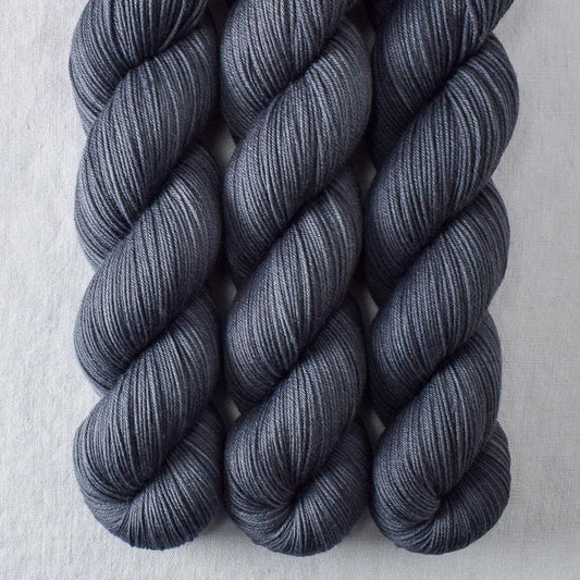 Pewter - Miss Babs Putnam yarn