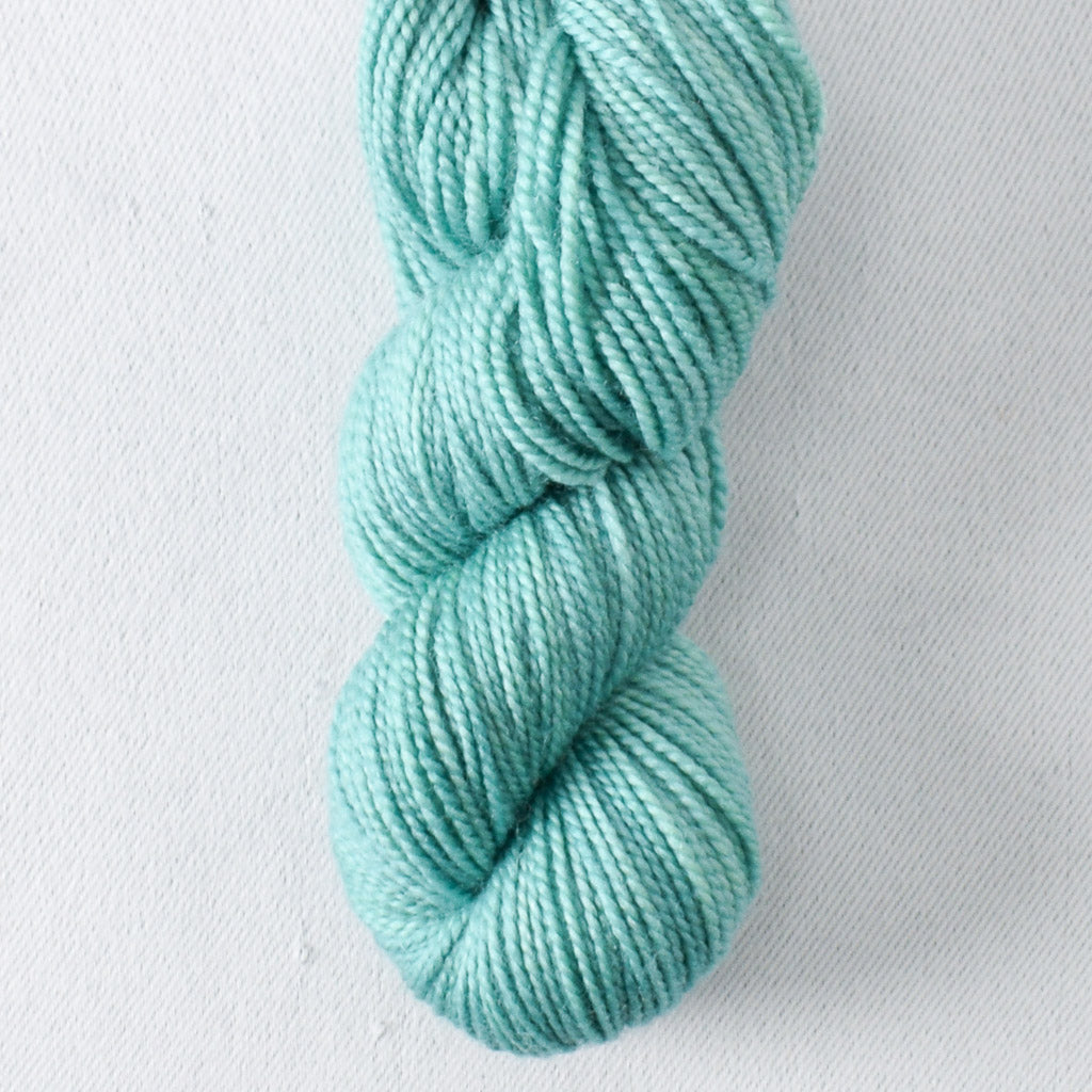 A Play on Green Jays 4 - Miss Babs Yummy 2-Ply Toes superwash Merino wool yarn