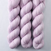Pleione - Miss Babs Avon yarn