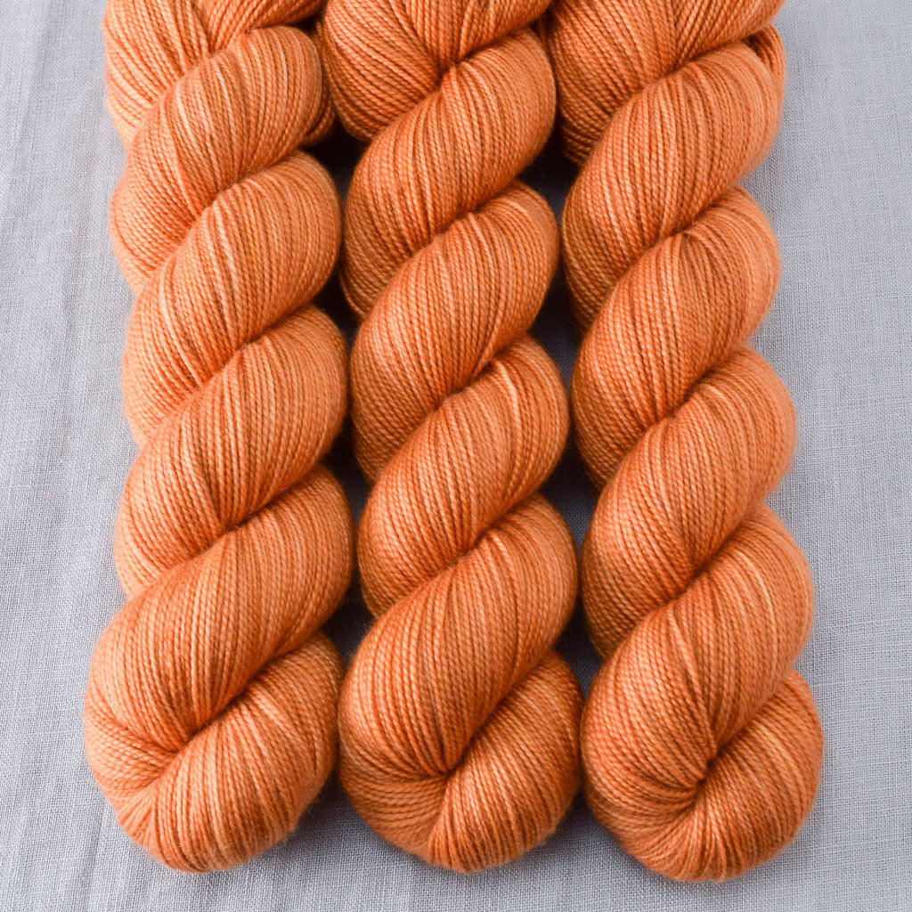 Pollux - Miss Babs Yummy 2-Ply yarn