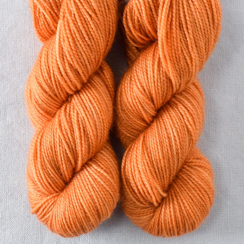 Pollux - Miss Babs Yummy 2-Ply Toes superwash Merino wool yarn