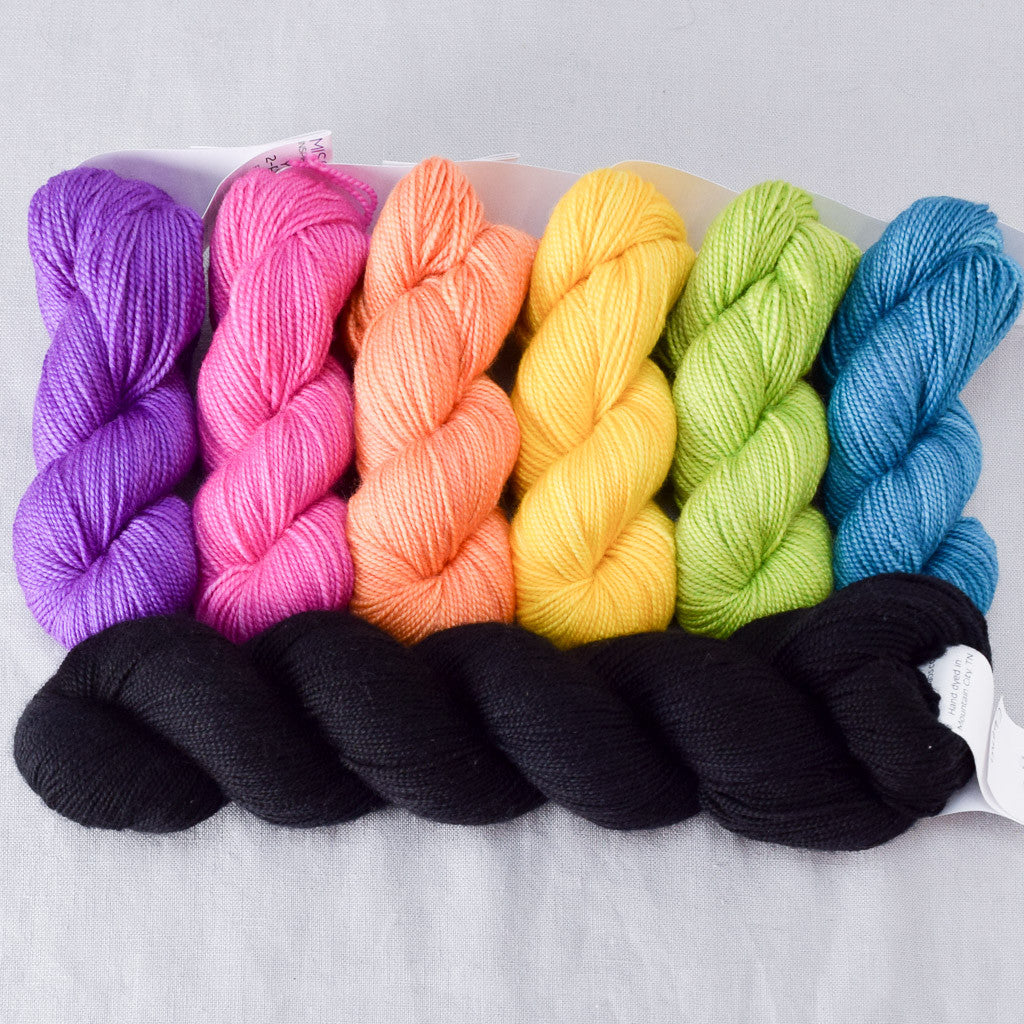 Portal Gradient and Ebony Yummy 2-Ply - Shawl Set