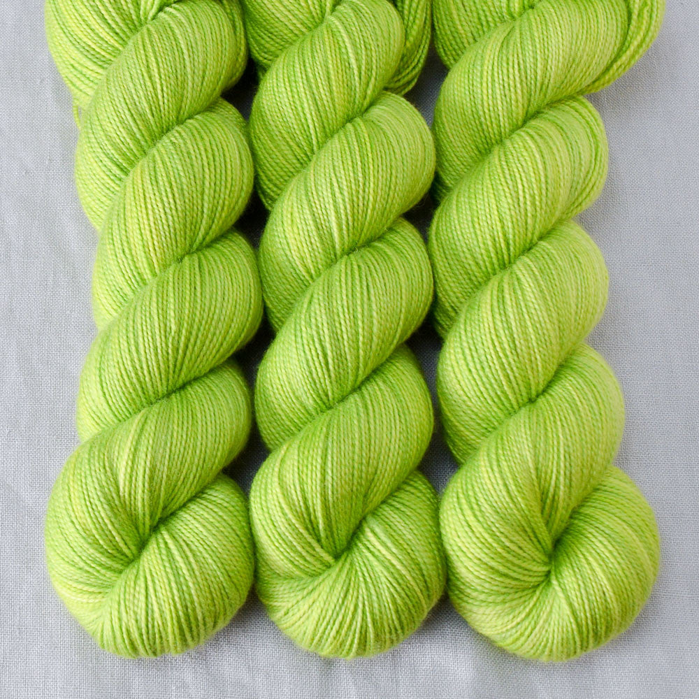 Portico - Miss Babs Yummy 2-Ply superwash Merino wool yarn