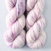 Posey - Miss Babs Yummy 2-Ply Toes superwash Merino wool yarn