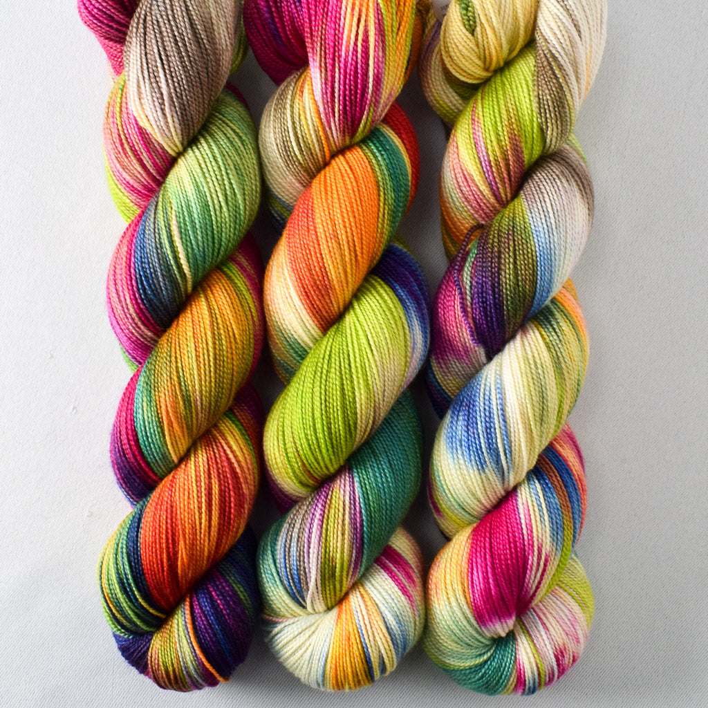 Rainbow Carwash - Miss Babs Avon yarn