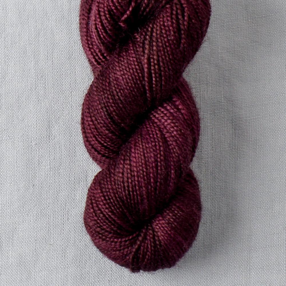 Raisinette - Miss Babs Yummy 2-Ply Toes superwash Merino wool yarn