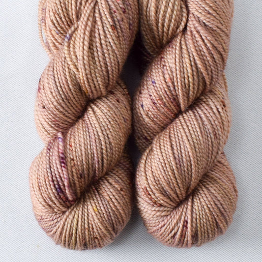 Razzie T. - Miss Babs 2-Ply Toes yarn