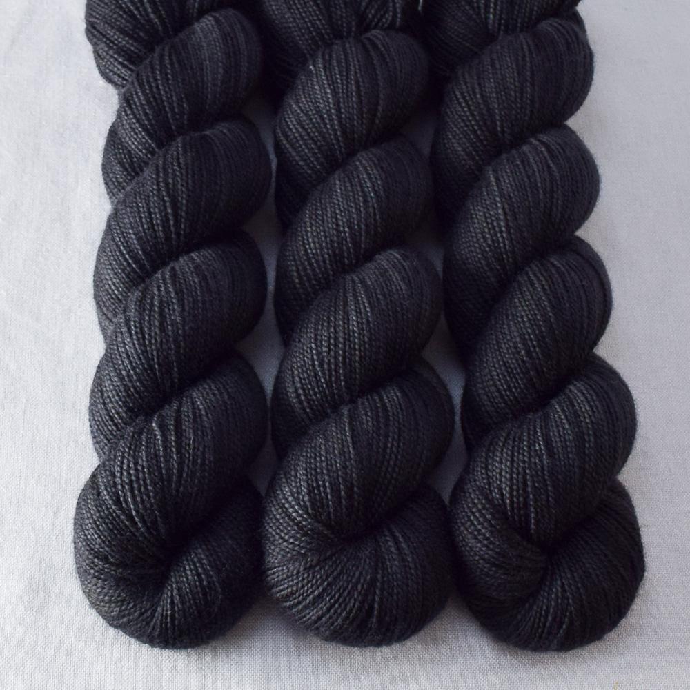 Reality - Miss Babs Yummy 2-Ply superwash Merino wool yarn