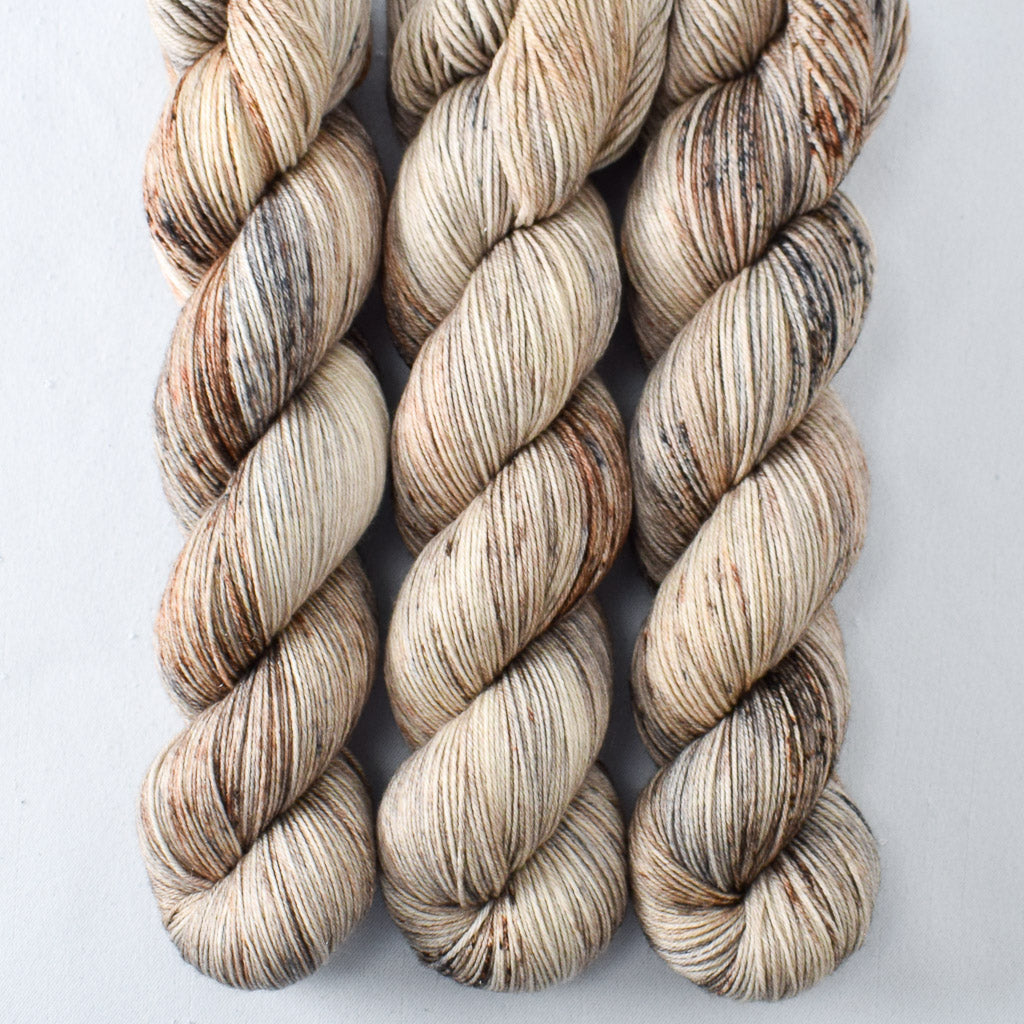 Rock Sparrow - Miss Babs Tarte wool blend sock yarn