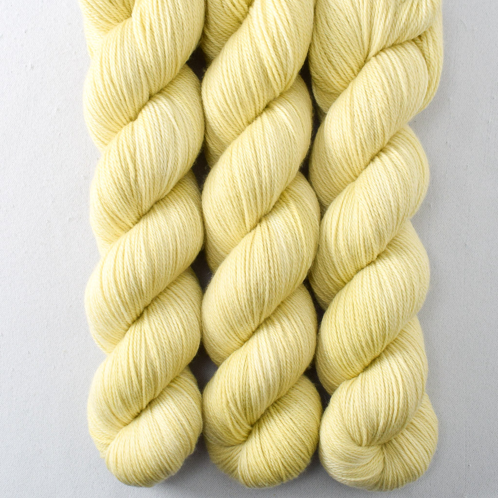Rutile Quartz - Miss Babs Caroline merino-cashmere-nylon yarn