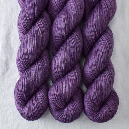 Sagrada - Miss Babs Putnam yarn