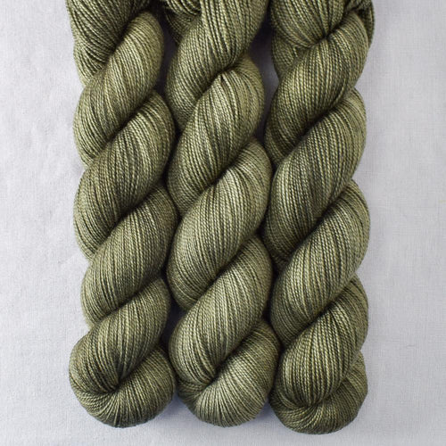 Salamander - Miss Babs Yummy 2-Ply yarn
